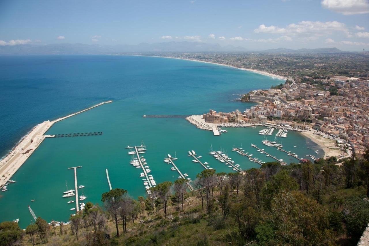 La Terrazza Sul Porto Apartamento Castellammare del Golfo Exterior foto